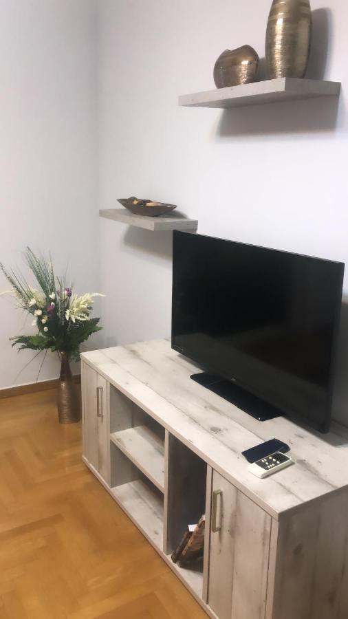 A Convenient Apartment In The Heart Of أثينا المظهر الخارجي الصورة