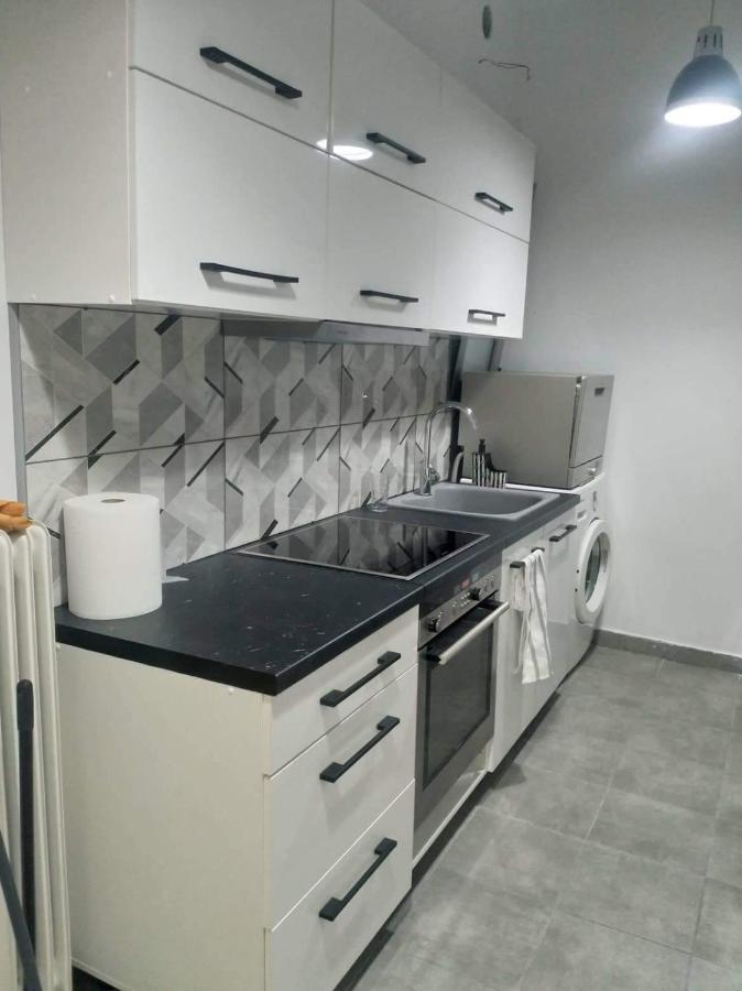A Convenient Apartment In The Heart Of أثينا المظهر الخارجي الصورة