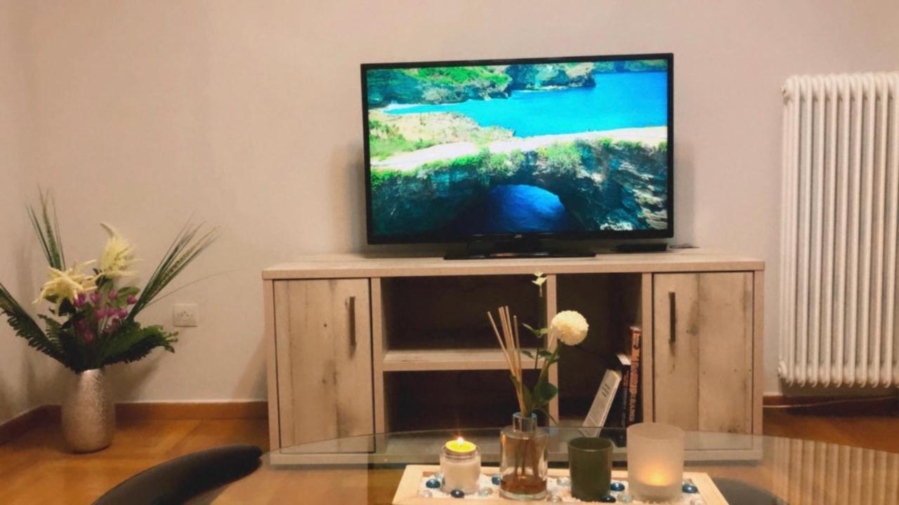 A Convenient Apartment In The Heart Of أثينا المظهر الخارجي الصورة